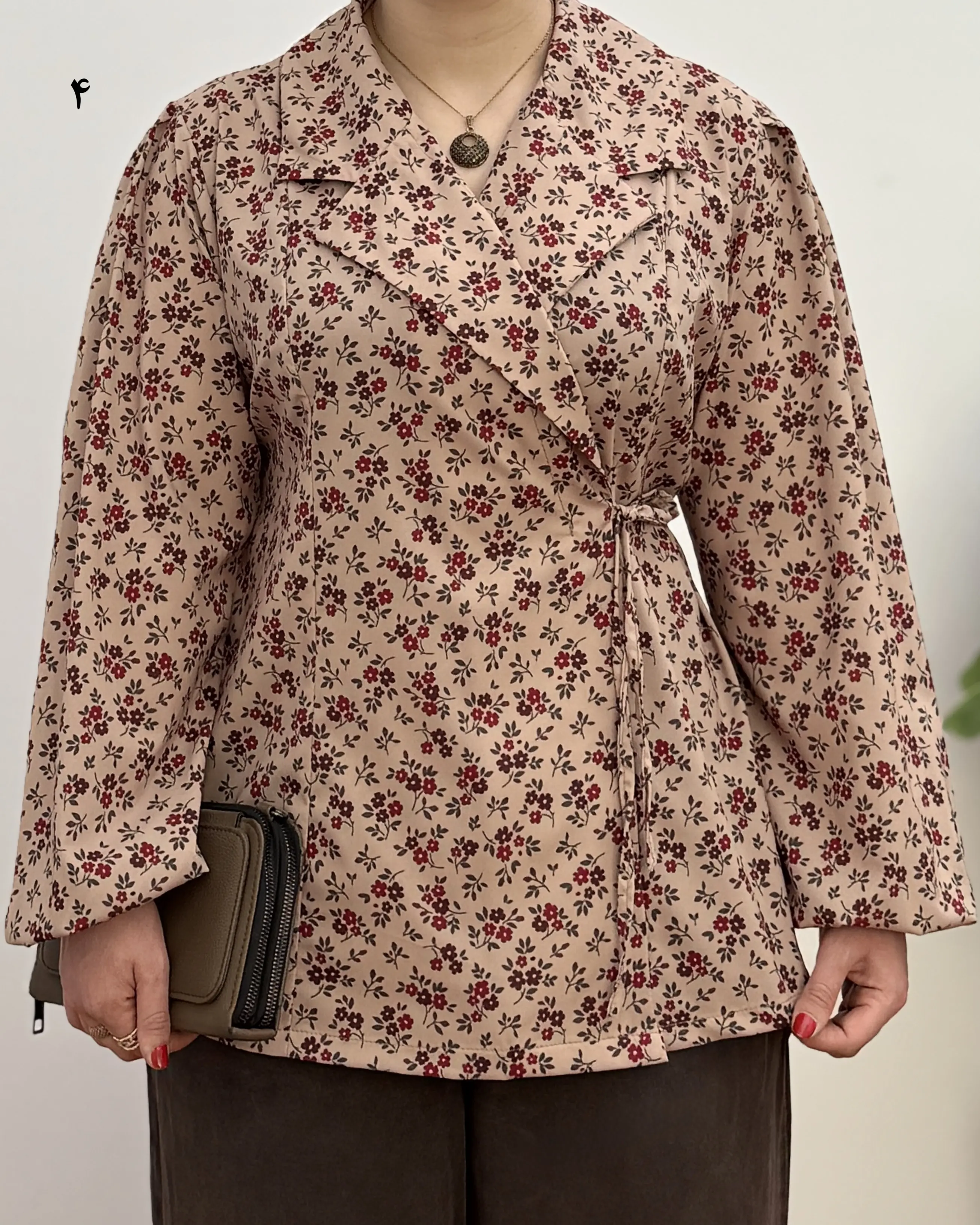 شومیز زنانه مجلسی و خنک مدل کیانا